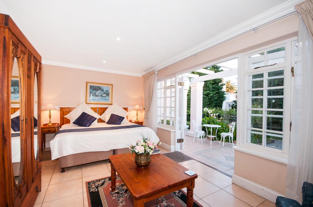Heugh Road Guest House Port Elizabeth Szoba fotó
